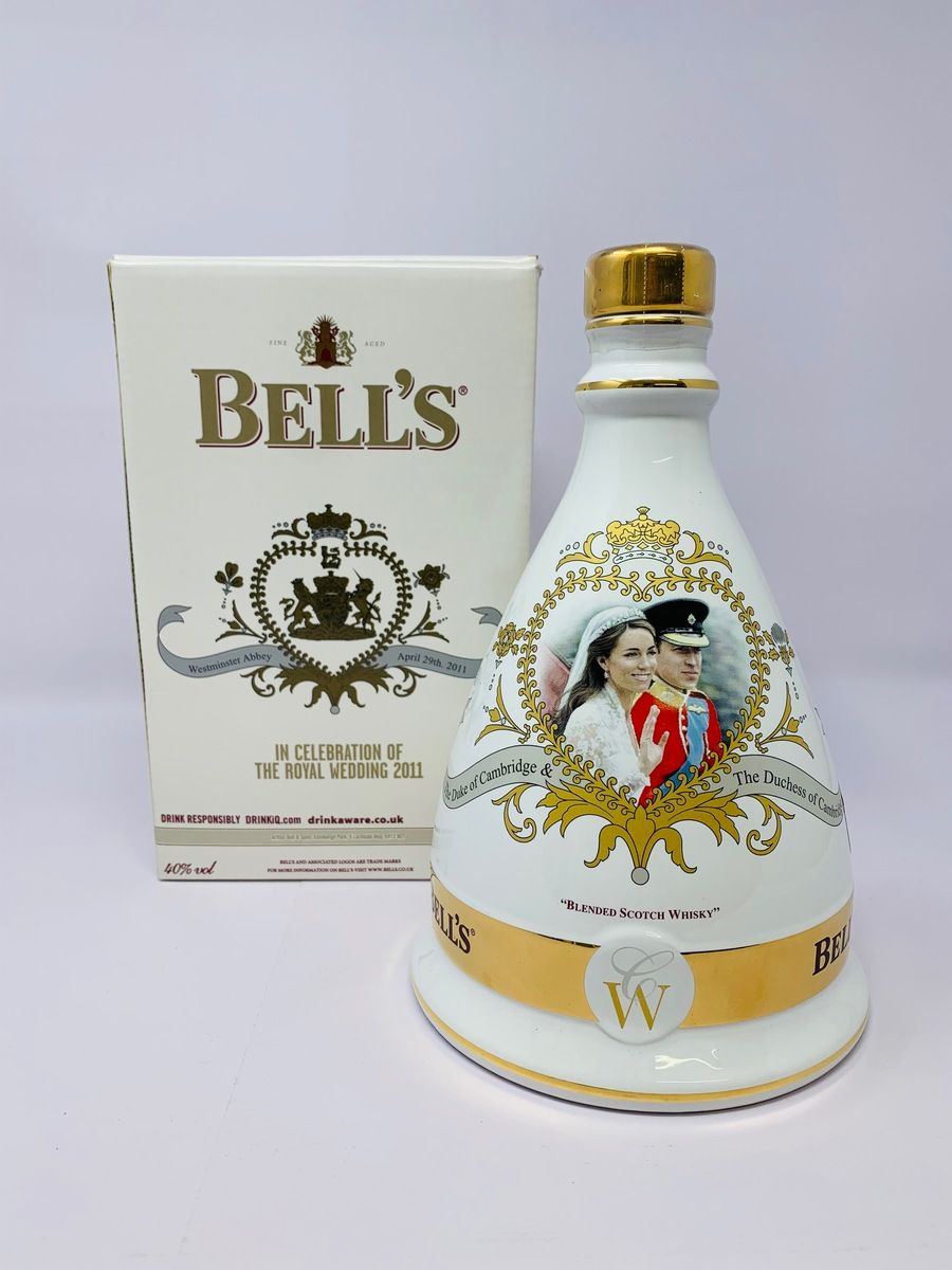 BELLS 2011 ROYAL WEDDING DECANTER