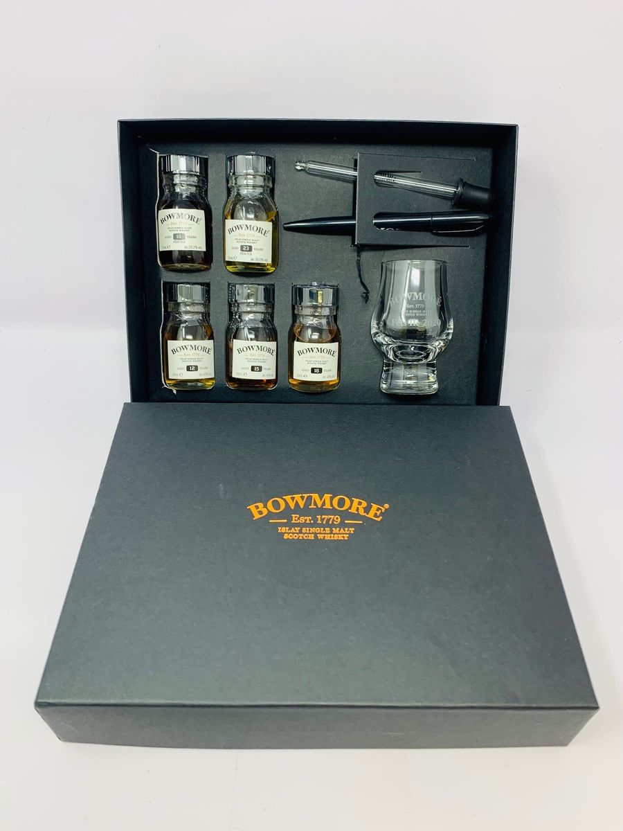 BOWMORE FEIS ILE 2021 TASTING SET, GUIDE & BAG