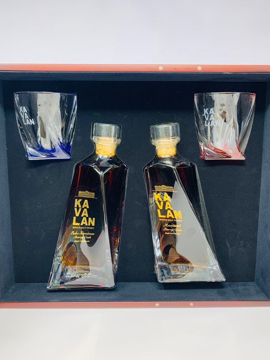 KAVALAN - PEDRO XIMENEZ CASK & MOSCATEL CASK (GIFT SET WITH GLASSES)
