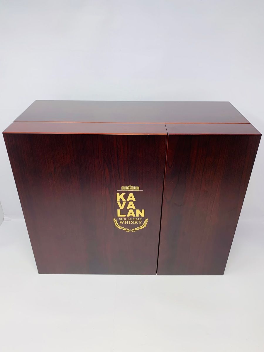 KAVALAN - PEDRO XIMENEZ CASK & MOSCATEL CASK (GIFT SET WITH GLASSES)