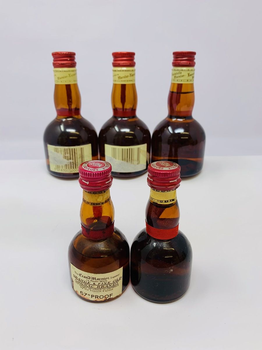 5 X GRAND MARNIER MINIATURES