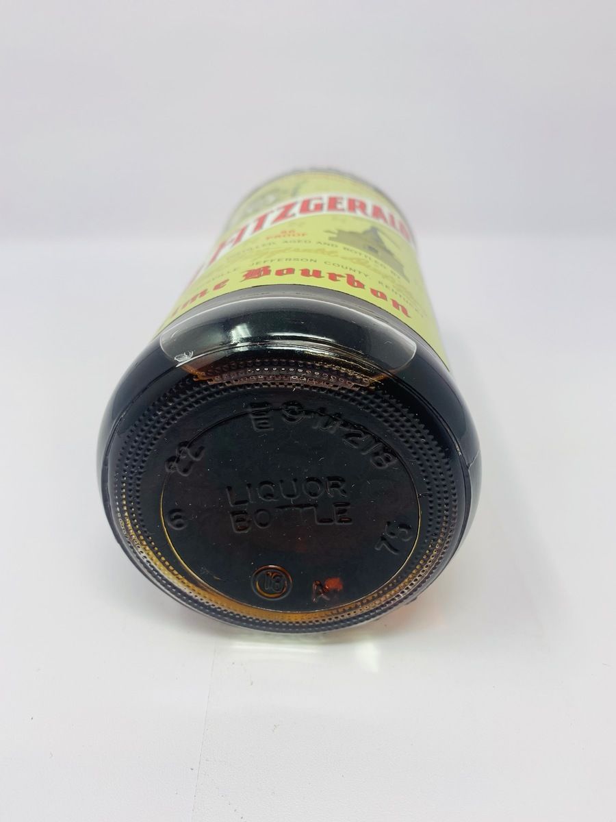 OLD FITZGERALD 6 YEAR OLD PRIME BOURBON 1975 - STITZEL-WELLER