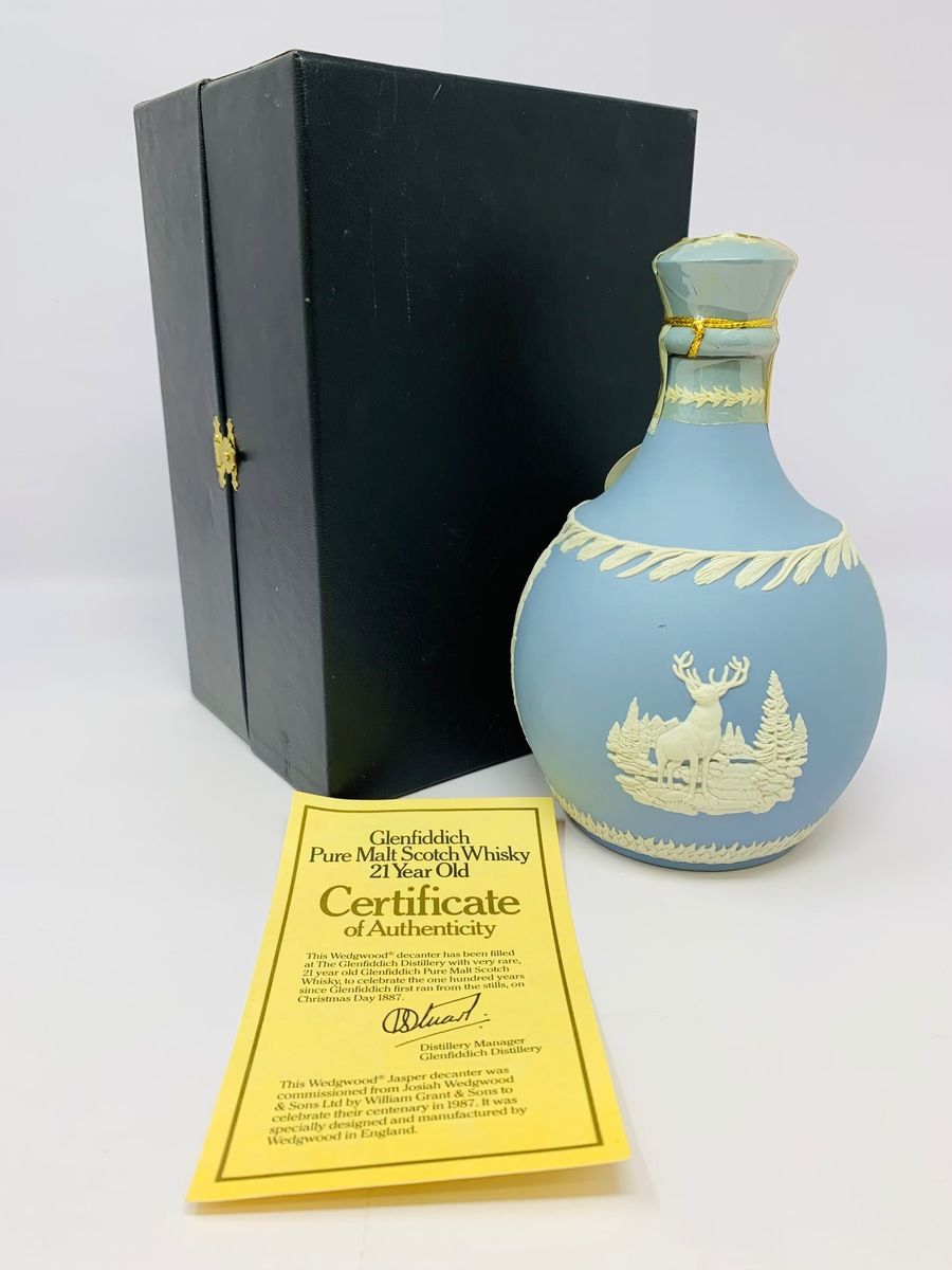 GLENFIDDICH 21 YEAR OLD WEDGEWOOD DECANTER