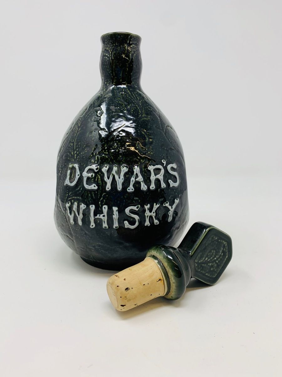 DEWARS WHISKY FLAGON