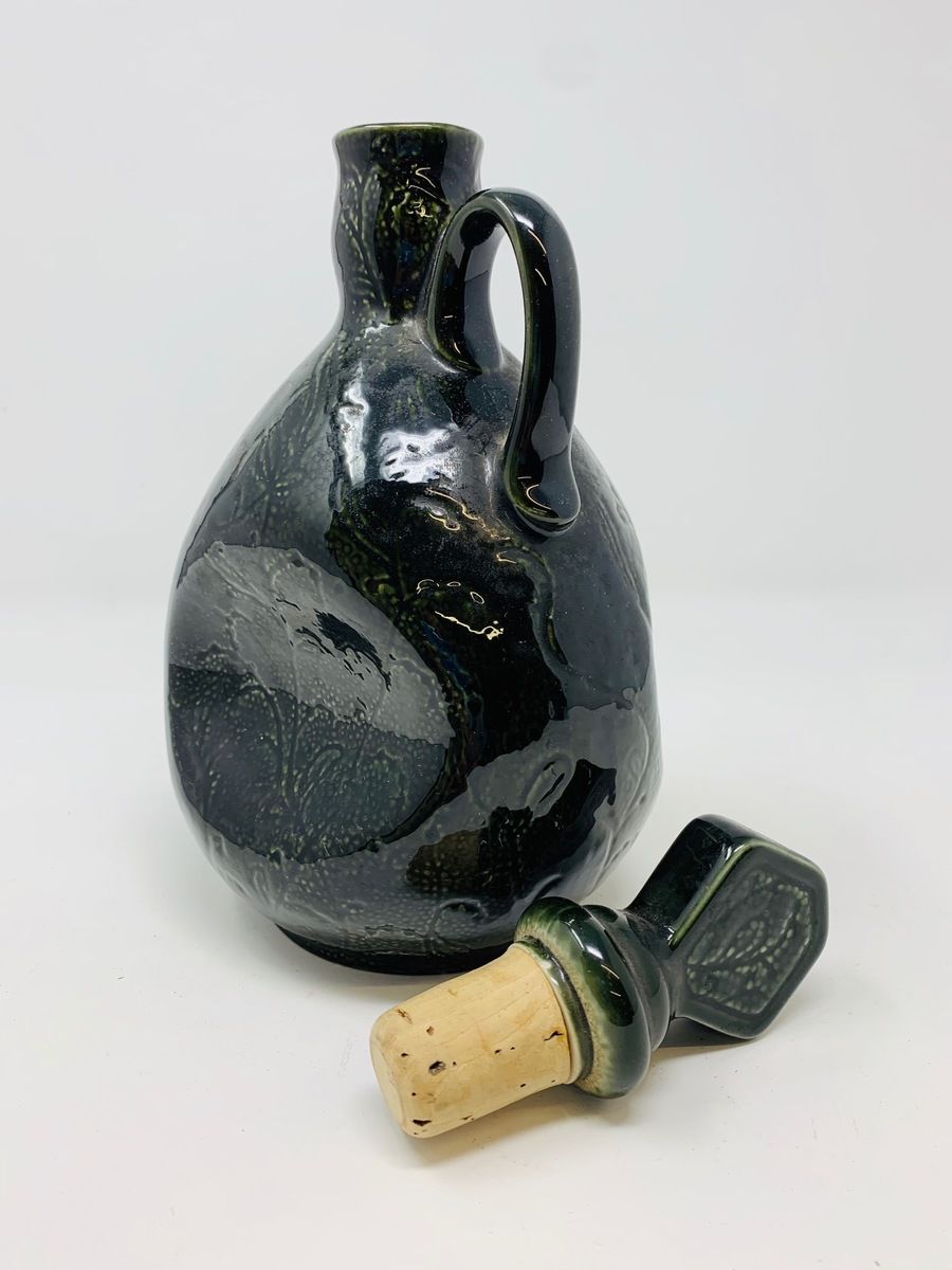 DEWARS WHISKY FLAGON