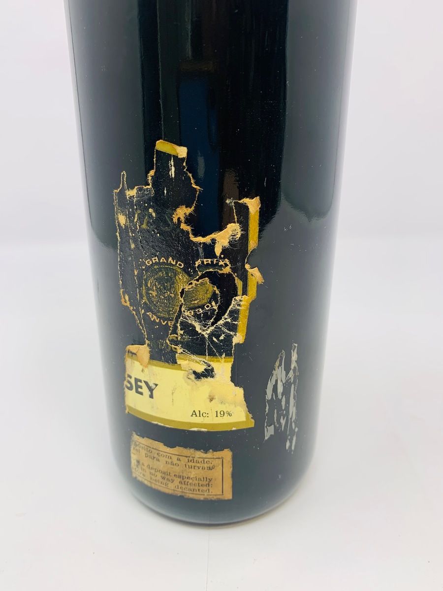 HENRIQUES & HENRIQUES FINE OLD MALMSEY MADEIRA - 1960'S