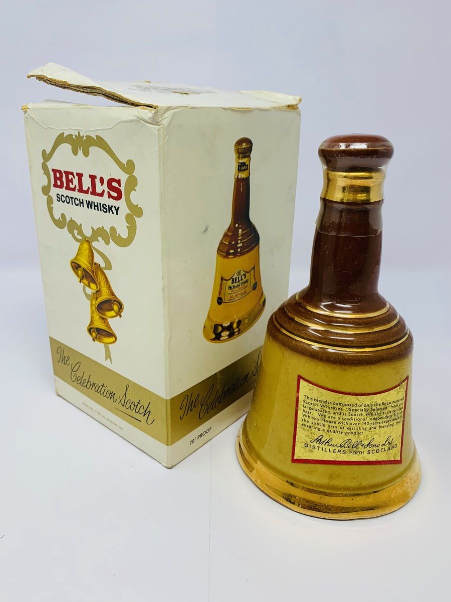 BELLS DECANTER 1970's 6 2/3 FL OZ