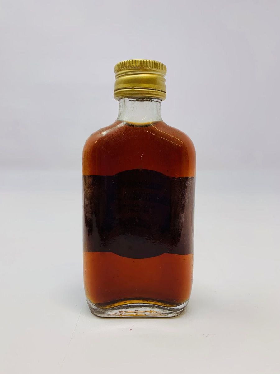 WATSONS DEMERARA RUM MINIATURE 70 PROOF