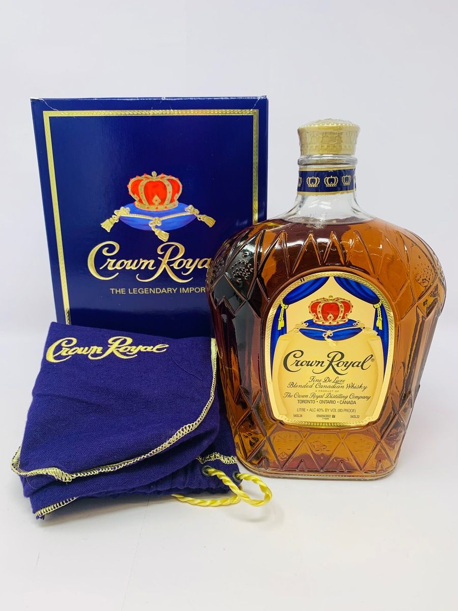 CROWN ROYAL FINE DE LUX BLENDED CANADIAN WHISKY 1 LITRE
