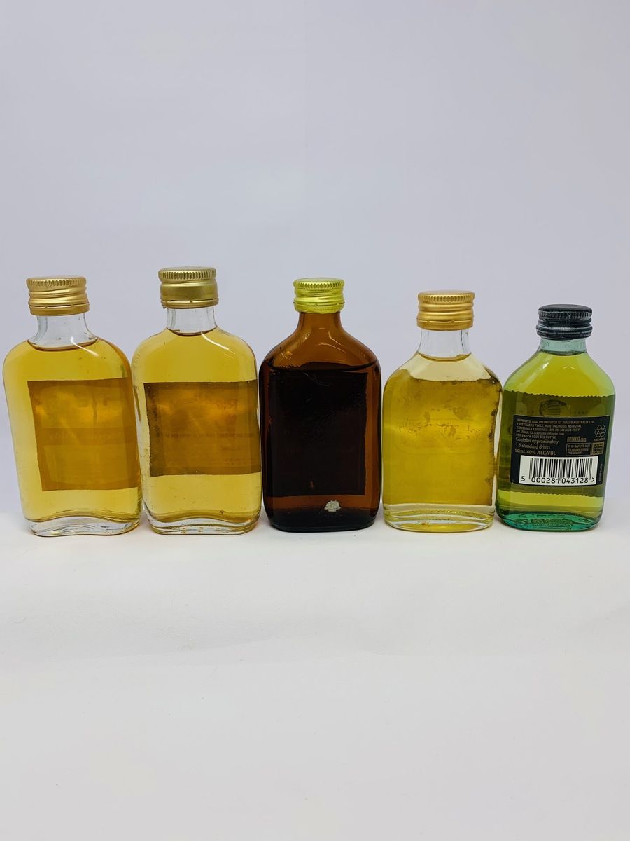 5 X WHISKY MINIATURES (FLATS)