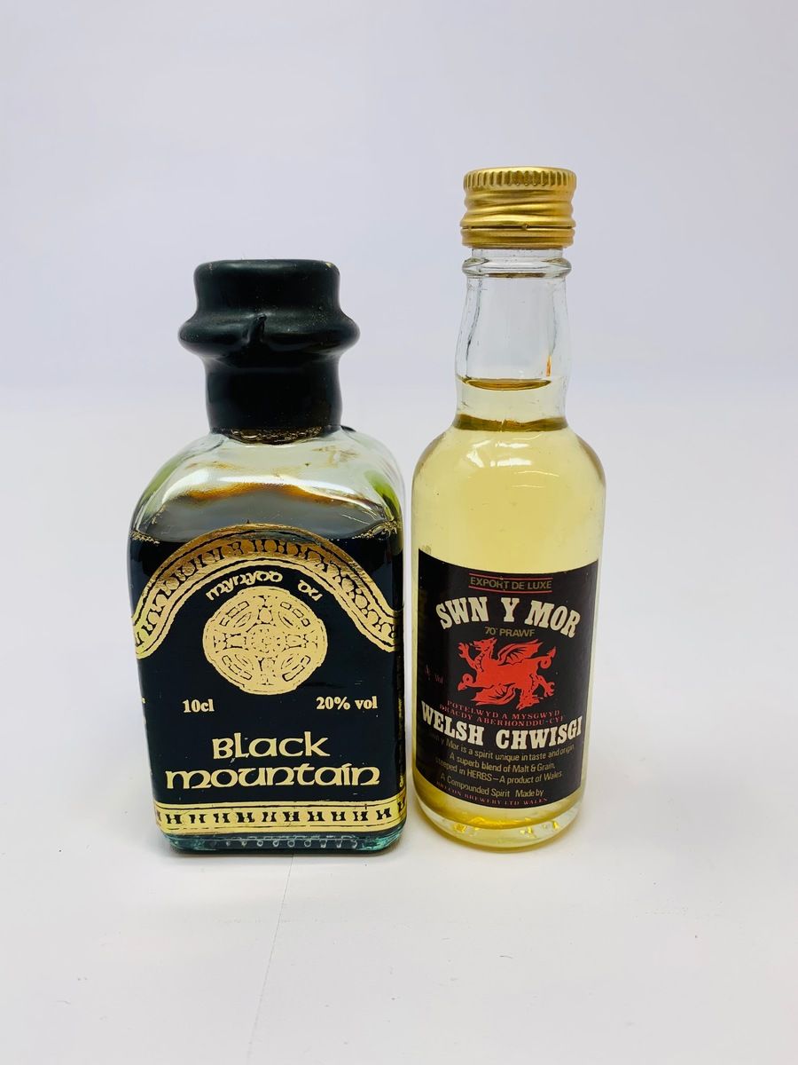 WELSH WHISKY MINIATURES 