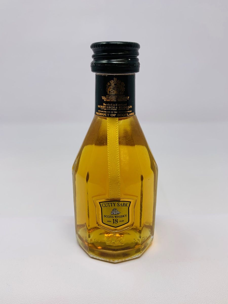 CUTTY SARK 18 YEAR OLD WHISKY MINIATURE