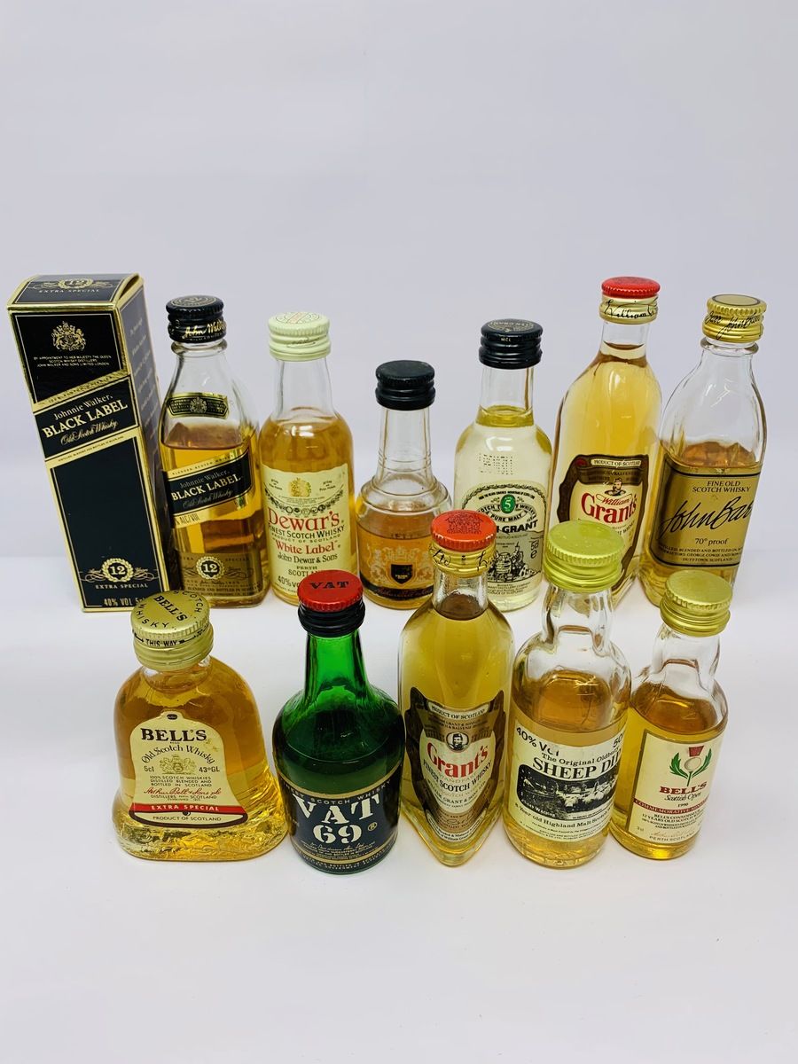 11 X WHISKY MINIATURES 