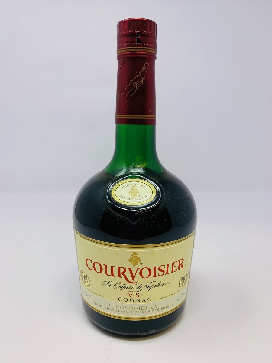 COURVOISIER V.S COGNAC 