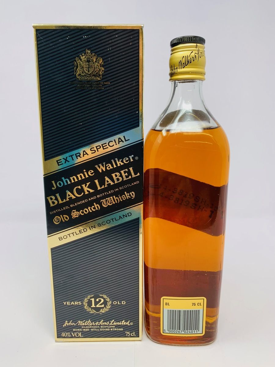 JOHNNIE WALKER 12 YEAR OLD BLACK LABEL 1980's