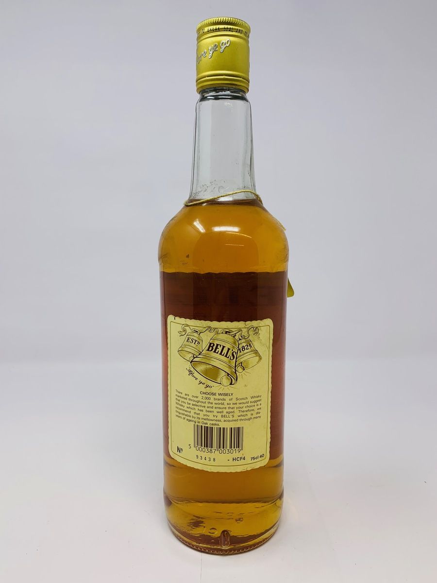 BELLS EXTRA SPECIAL OLD SCOTCH WHISKY 1980'S