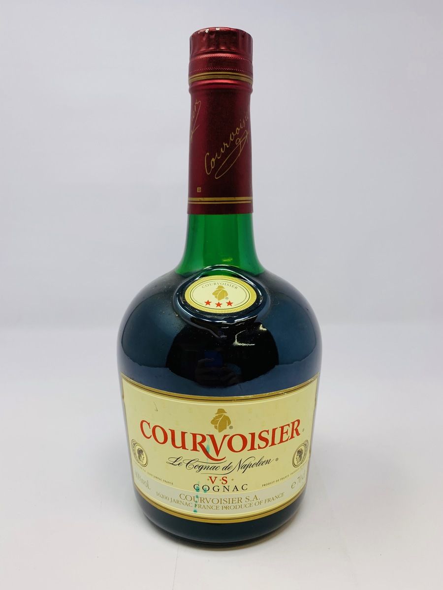 COURVOISIER V.S COGNAC 