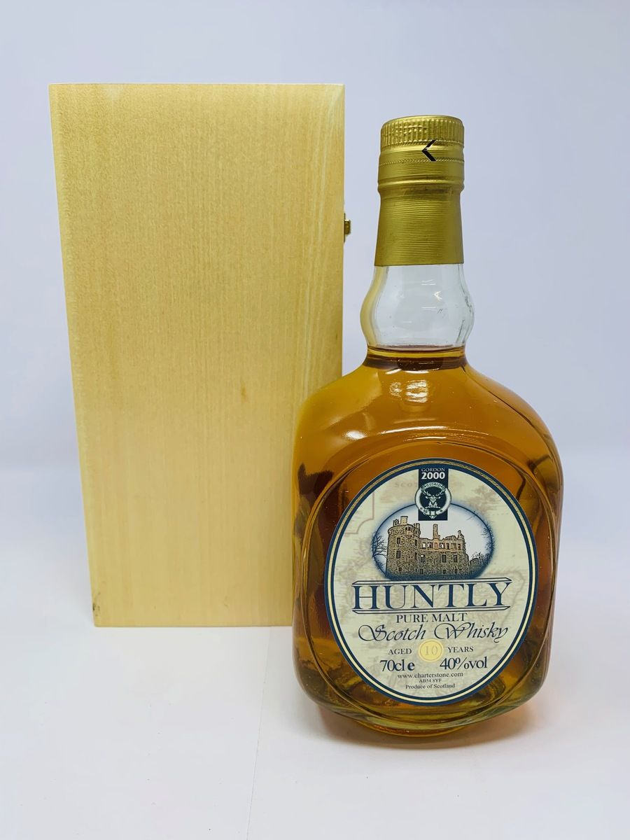 HUNTLY 10 YEAR OLD PURE MALT SCOTCH WHISKY