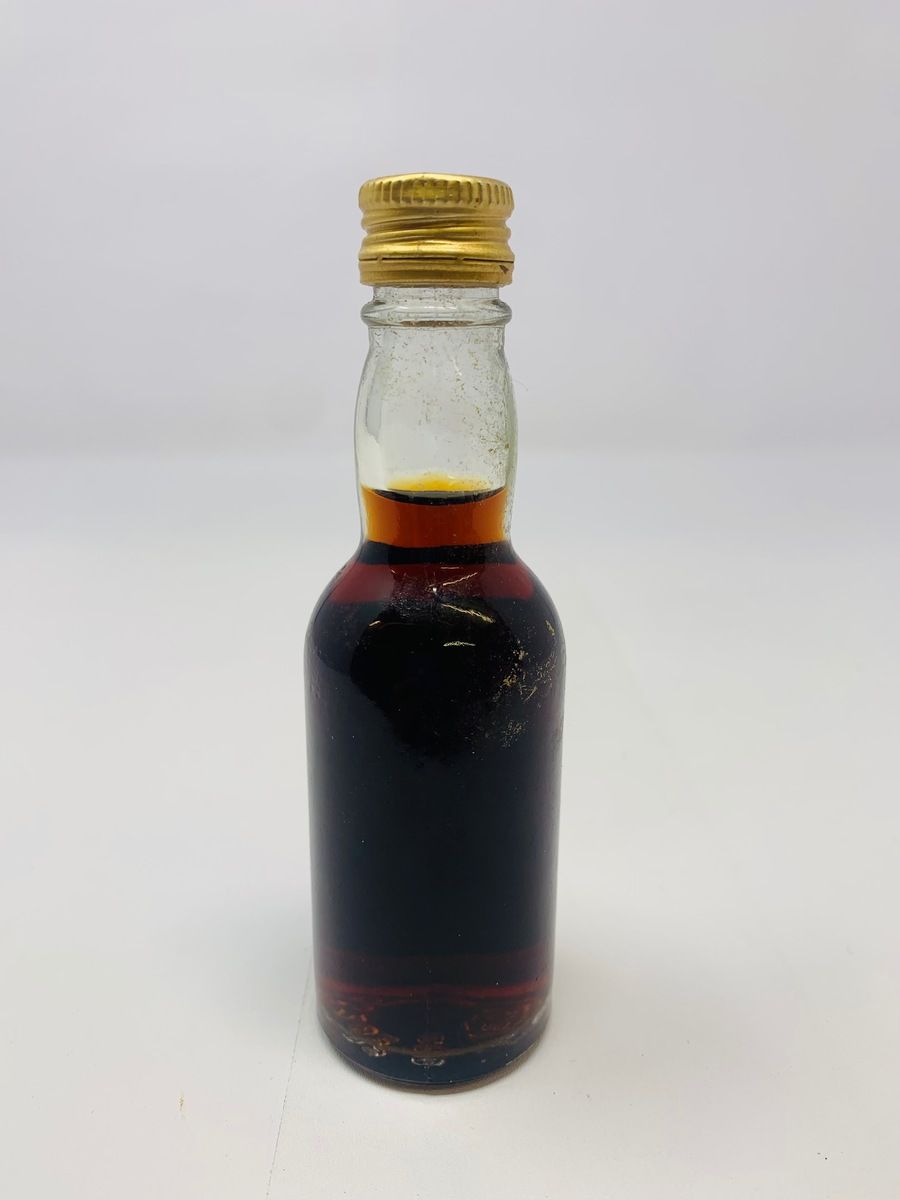 O.V.D. 70% PROOF DEMERARA RUM MINIATURE