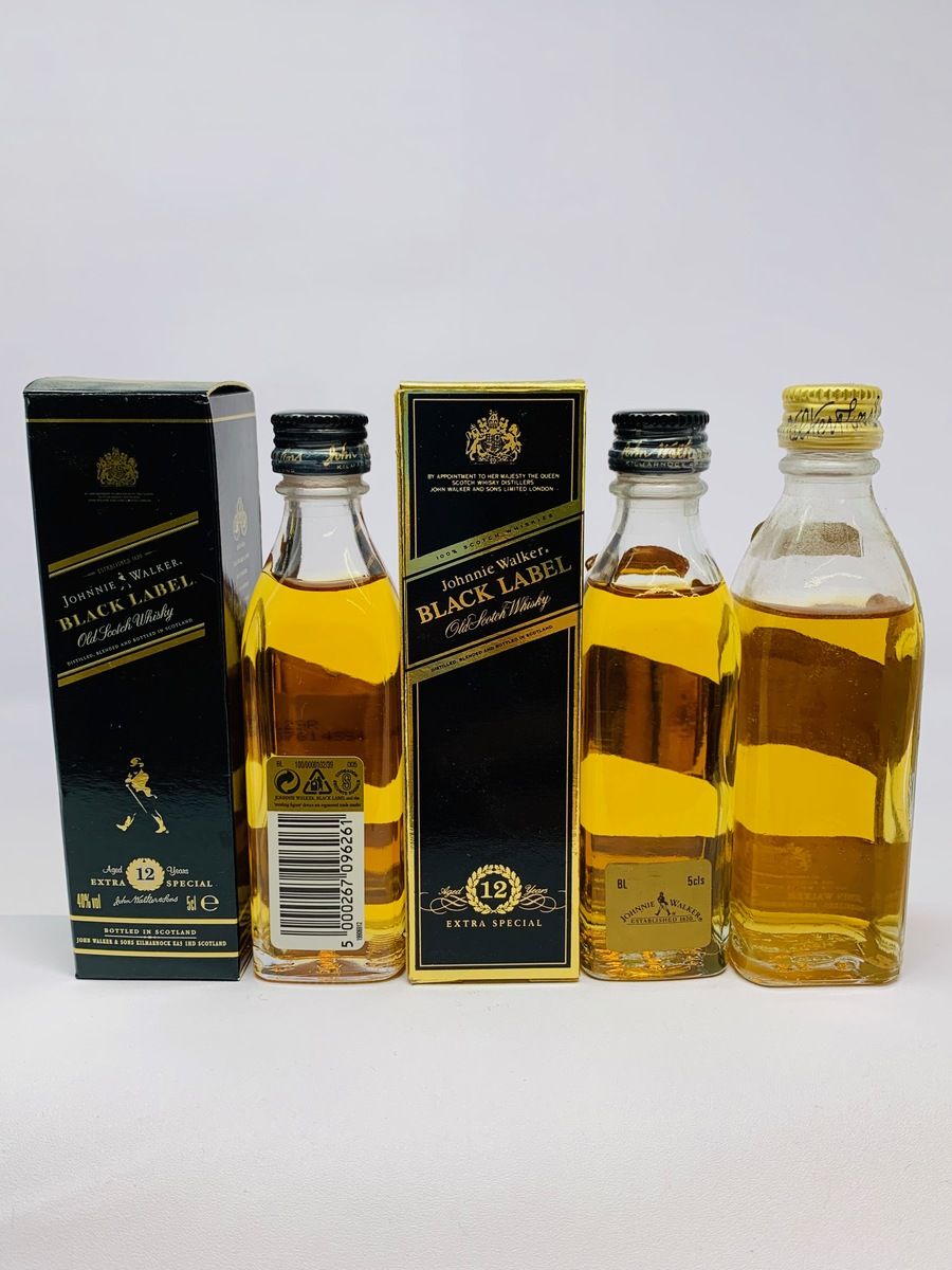JOHNNIE WALKER BLACK LABEL MINIATURES