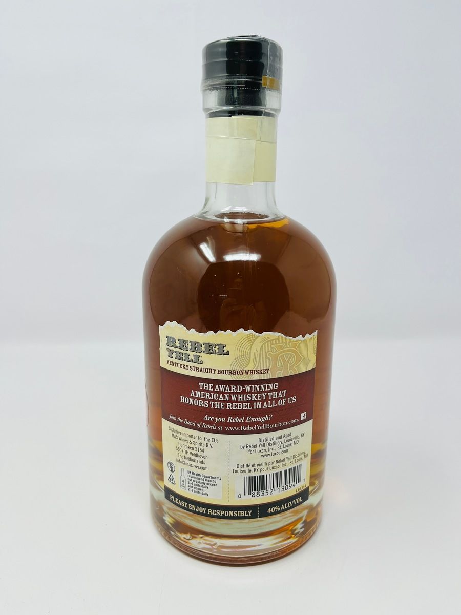 REBEL YELL - KUNTUCKY STRAIGHT BOURBON WHISKEY