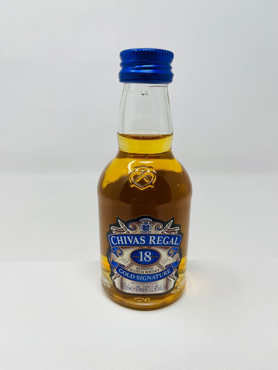 CHIVAS REGAL 18 YEAR OLD "GOLD SIGNITURE" MINIATURE