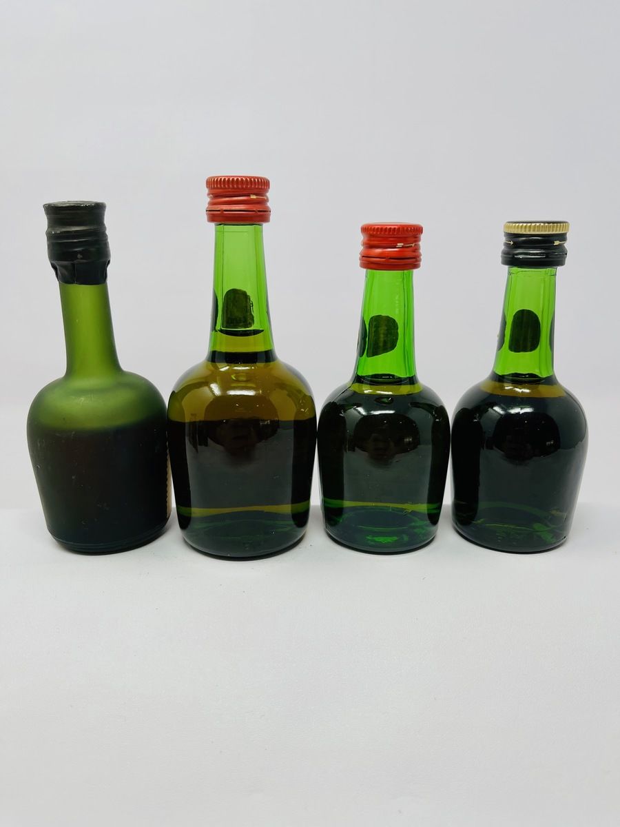 COURVOISIER COGNAC MINIATURES