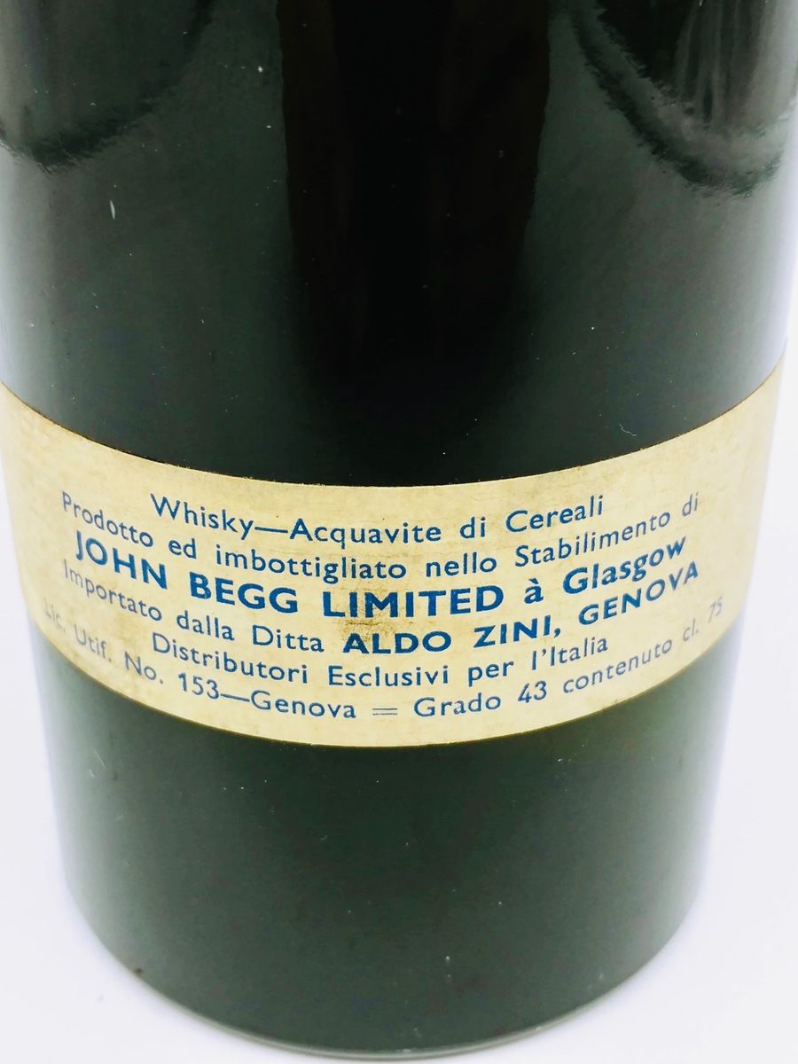 JOHN BEGG CIRCA 1940’s/50’s BLUE CAP OLD SCOTCH WHISKY IMPORT