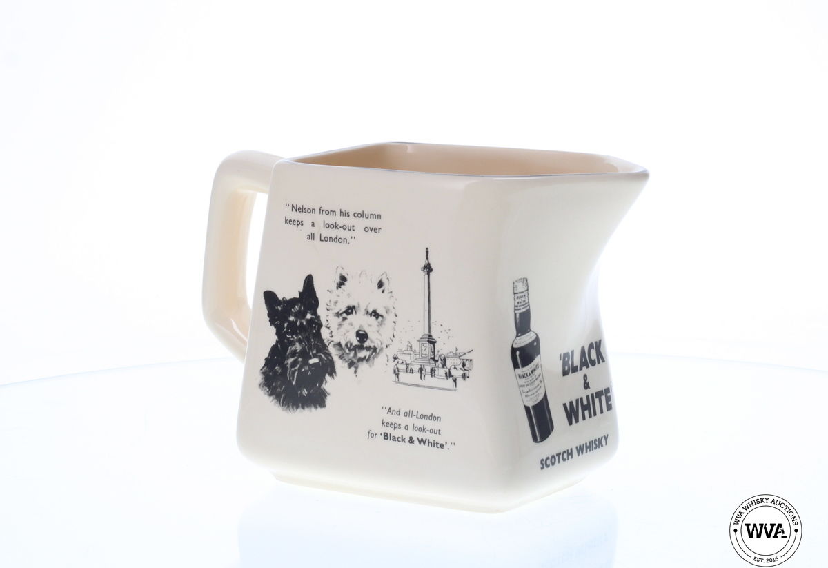 BLACK & WHITE WATER JUG