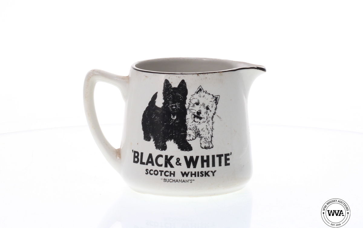 BLACK & WHITE WATER JUG
