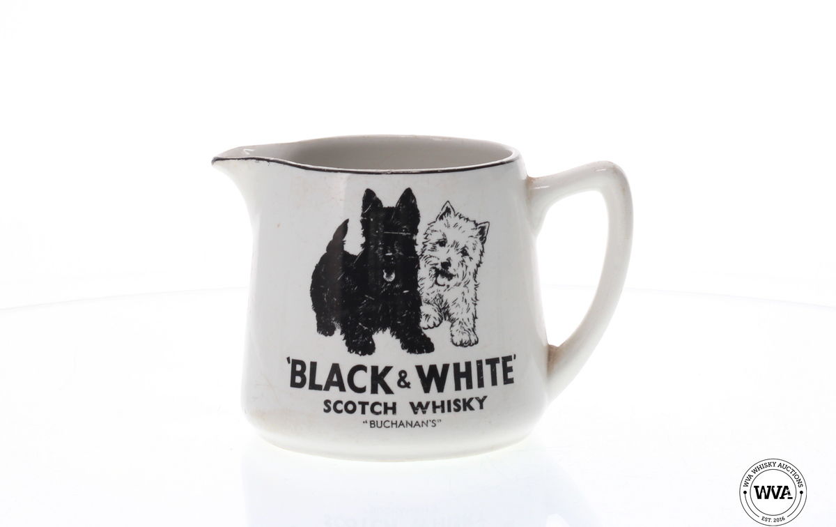 BLACK & WHITE WATER JUG