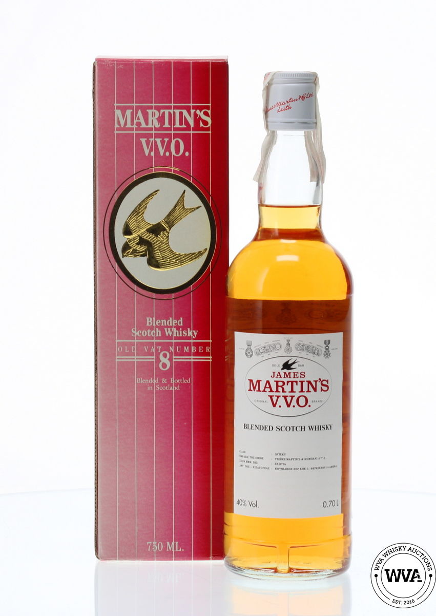 JAMES MARTIN'S 8 YEAR OLD 1980'S BLENDED SCOTCH WHISKY