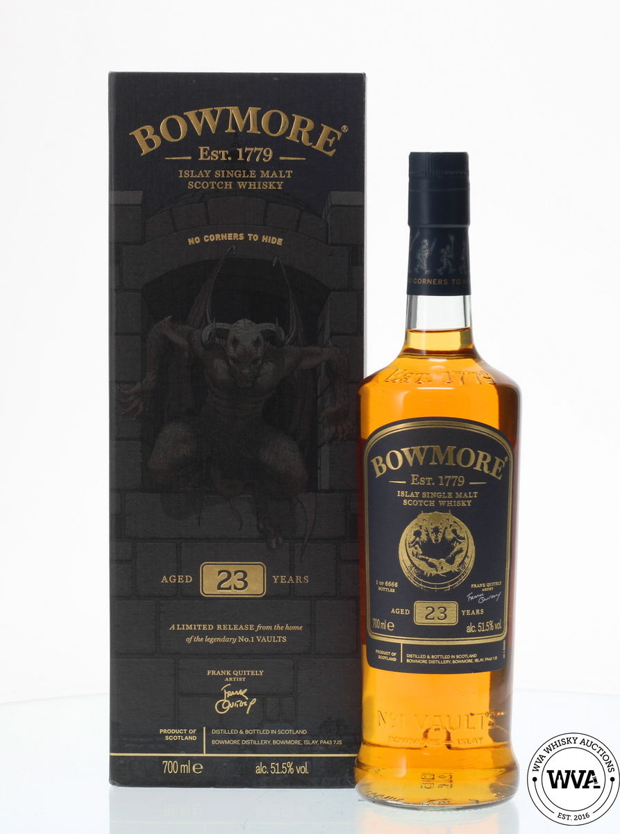 BOWMORE 23 YEAR OLD "NO CORNERS TO HIDE" - FRANK QUIETLY