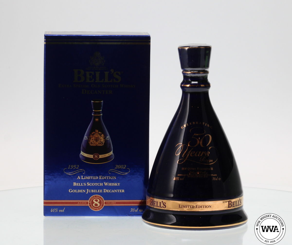 BELLS GOLDEN JUBILEE DECANTER 50 YEARS REIGN OF QUEEN ELIZABETH II