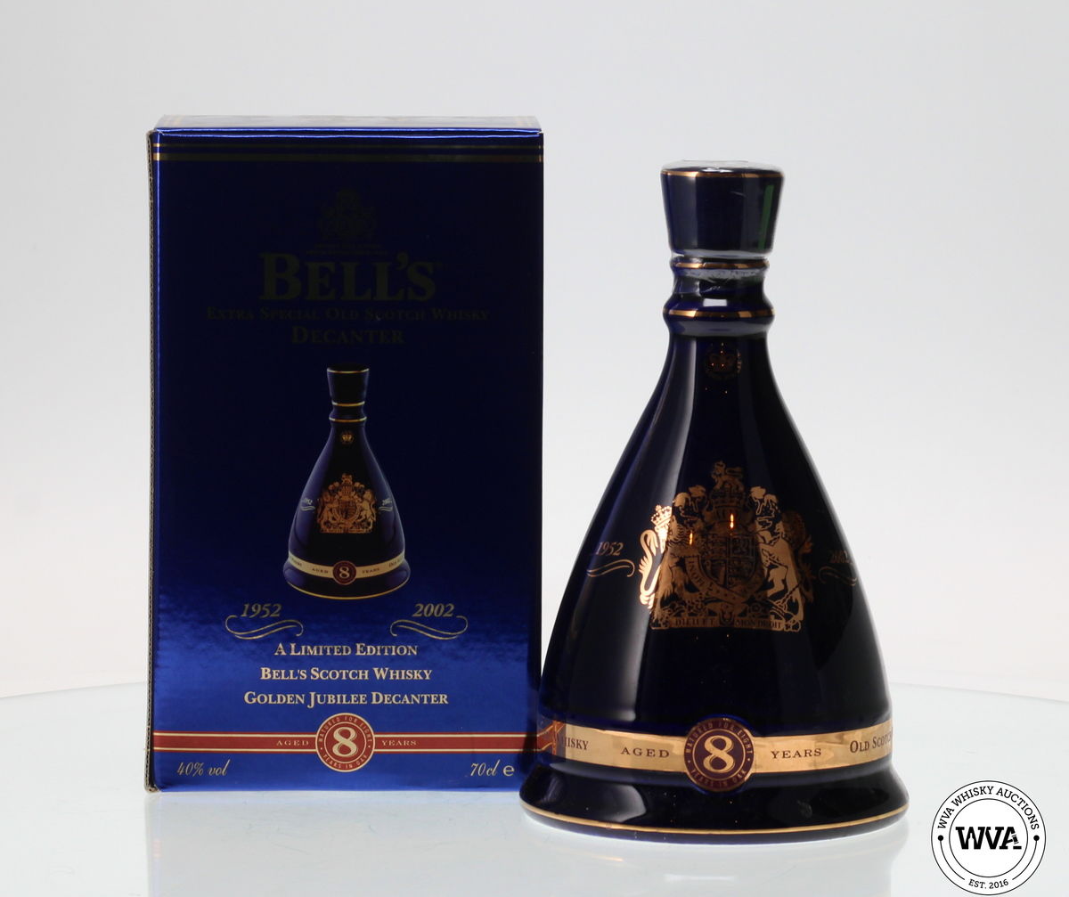 BELLS GOLDEN JUBILEE DECANTER 50 YEARS REIGN OF QUEEN ELIZABETH II