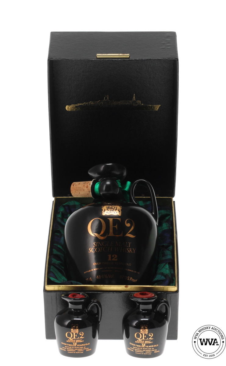 QE2 12 YEAR OLD CERAMIC DECANTER & MINIATURES