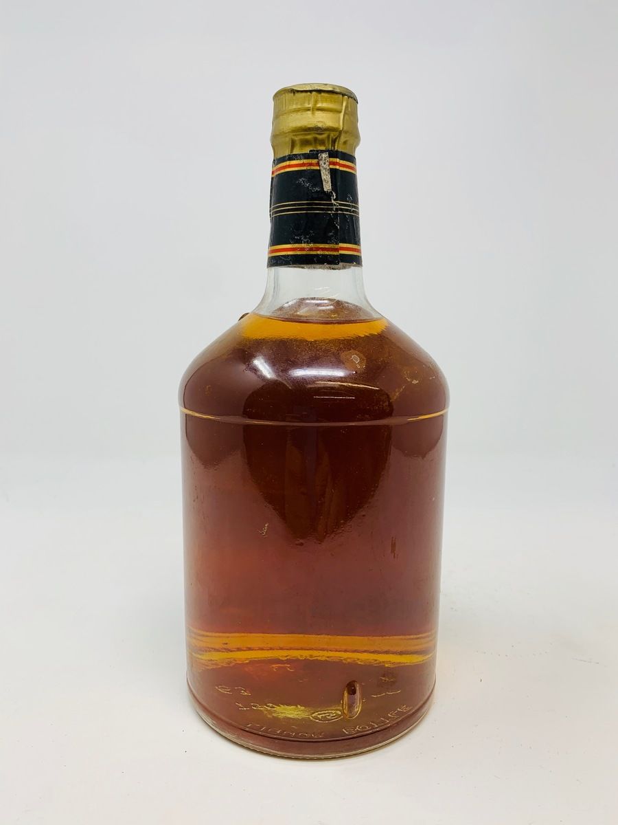BURN STEWART 12 YEAR OLD DE LUX SCOTCH WHISKY