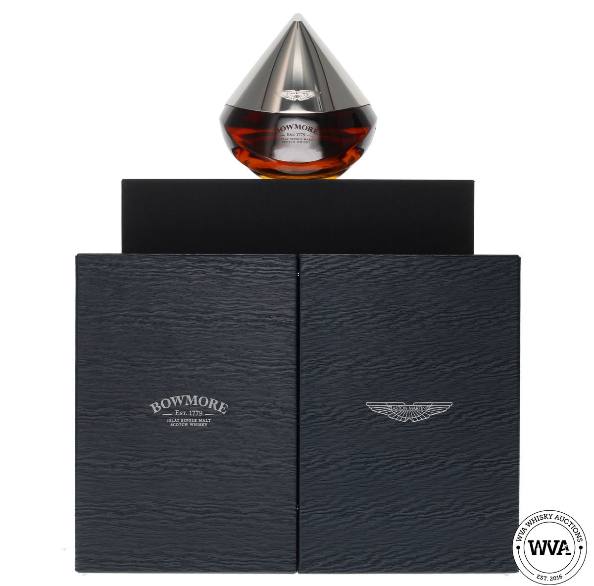 BOWMORE ARC 52 YEAR OLD
