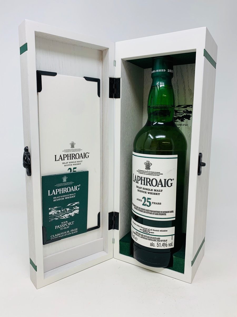 LAPHROAIG 25 YEAR OLD 2019 RELEASE