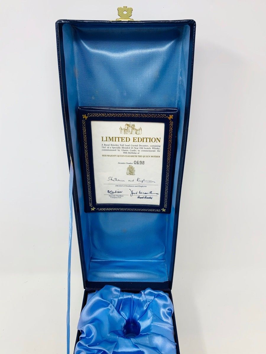 GLAMIS CASTLE 25 YEAR OLD 90TH BIRTHDAY OF THE QUEEN MOTHER