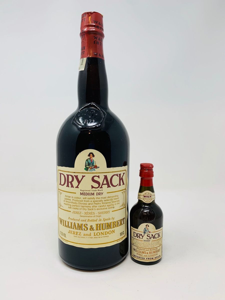 WILLIAMS & HUMBERT DRY SACK SHERRY 1LTR WITH MINIATURE