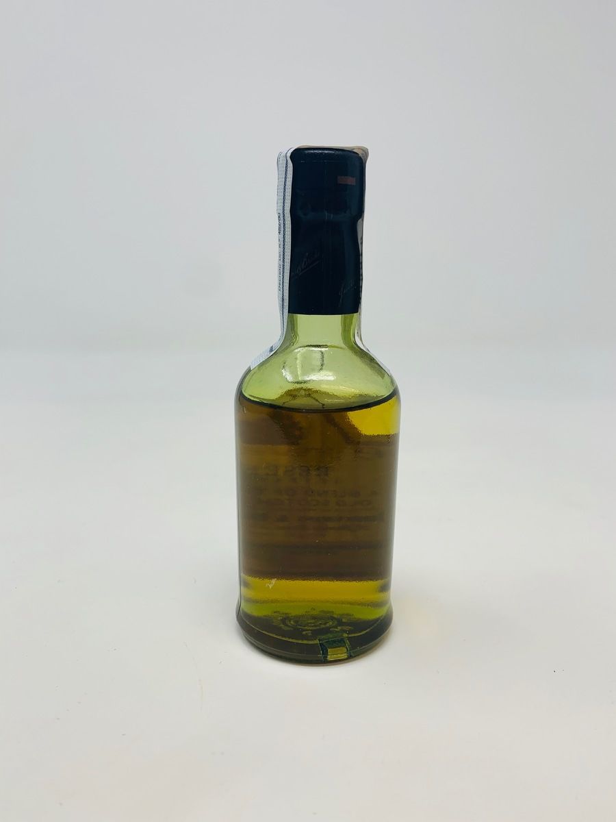 JUSTERINI & BROOKS BLENDED SCOTCH WHISKY MINIATURE JUSTERINI & BROOKS BLENDED SCOTCH WHISKY MINIATURE