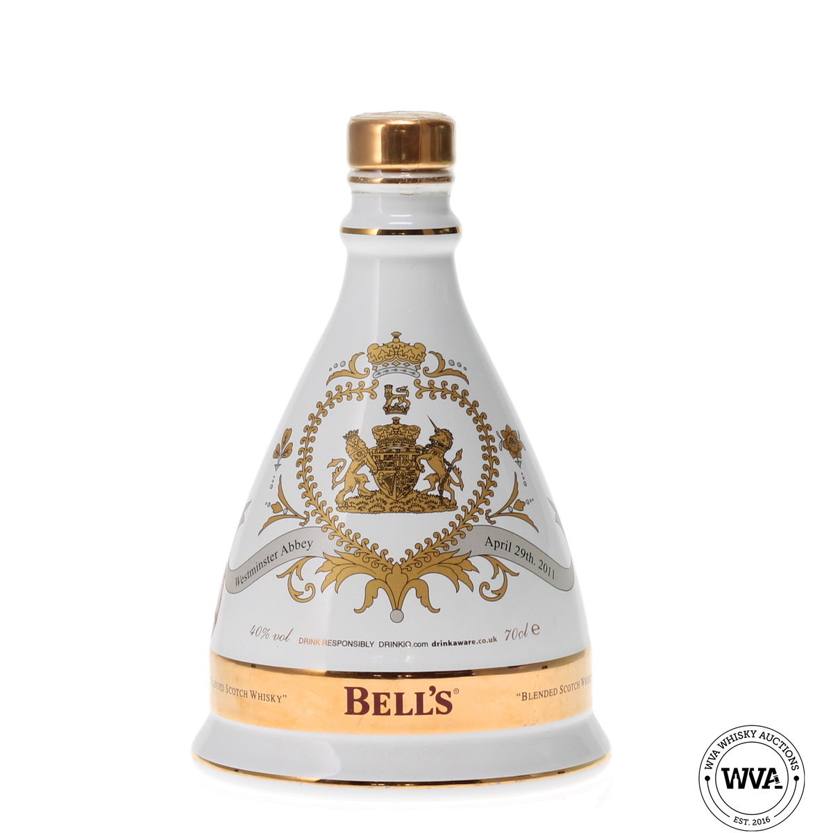 BELLS 2011 ROYAL WEDDING WADE DECANTER - THE DUKE AND DUCHESS OF CAMBRIDGE