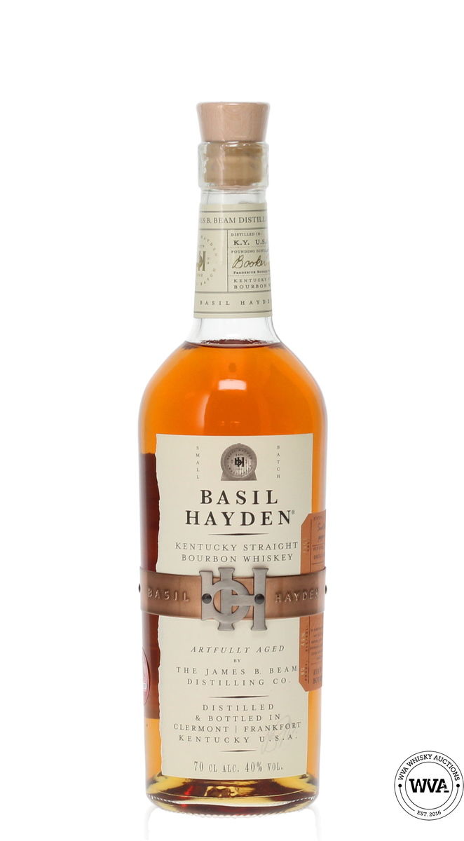 BASIL HAYDENS KENTUCKY STRAIGHT BOURBON WHISKEY