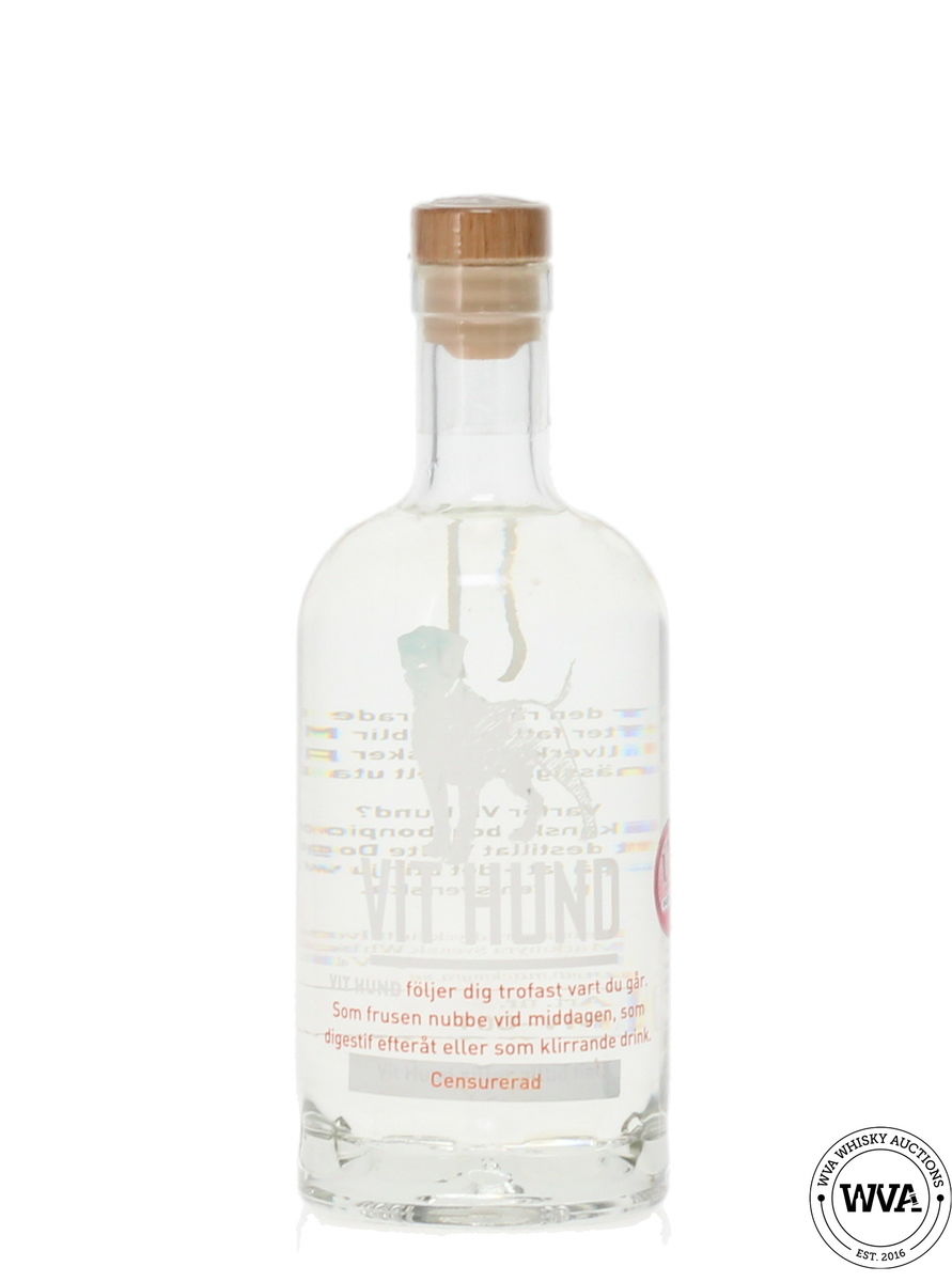 MACKMYRA - VIT HUND SWEDISH SPIRIT