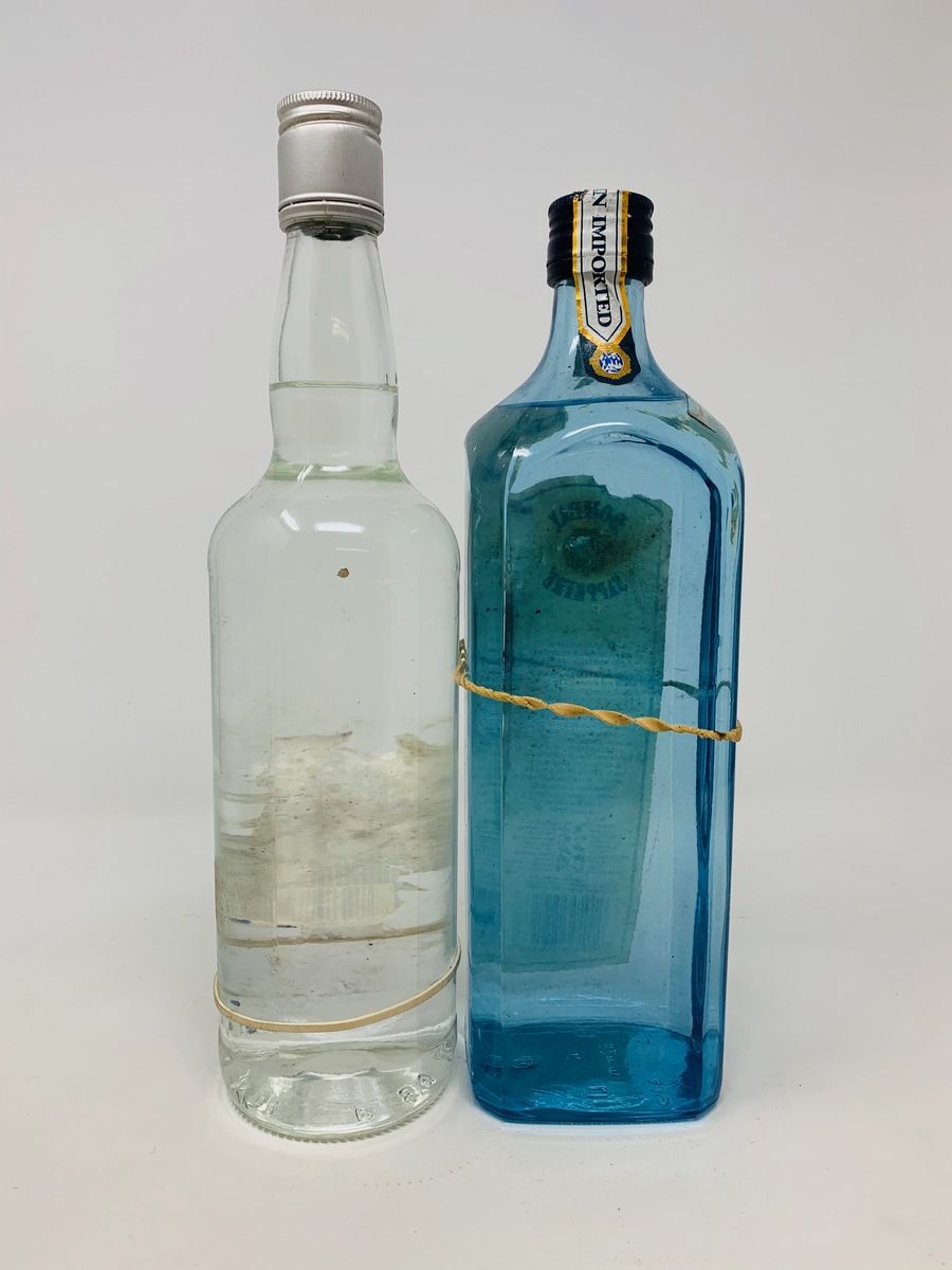 BOMBAY SAPPHIRE GIN - 1 X VODKA