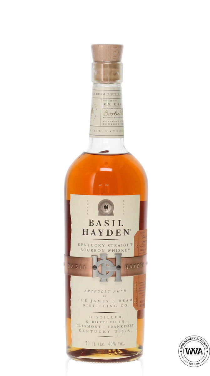 BASIL HAYDENS KENTUCKY STRAIGHT BOURBON WHISKEY