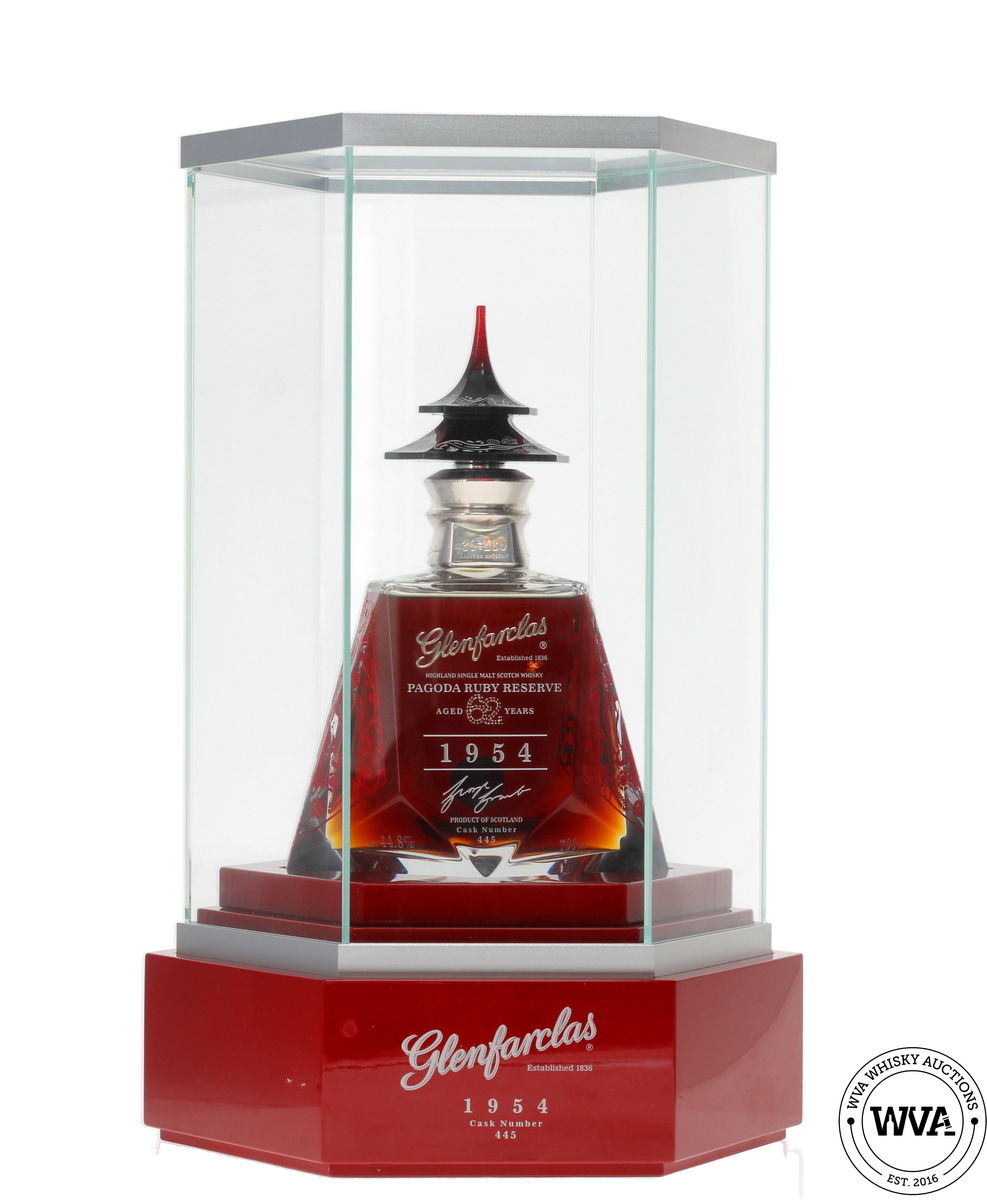 GLENFARCLAS 62 YEAR OLD 1954 #445 - PAGODA RUBY RESERVE (SILVER EDITION)
