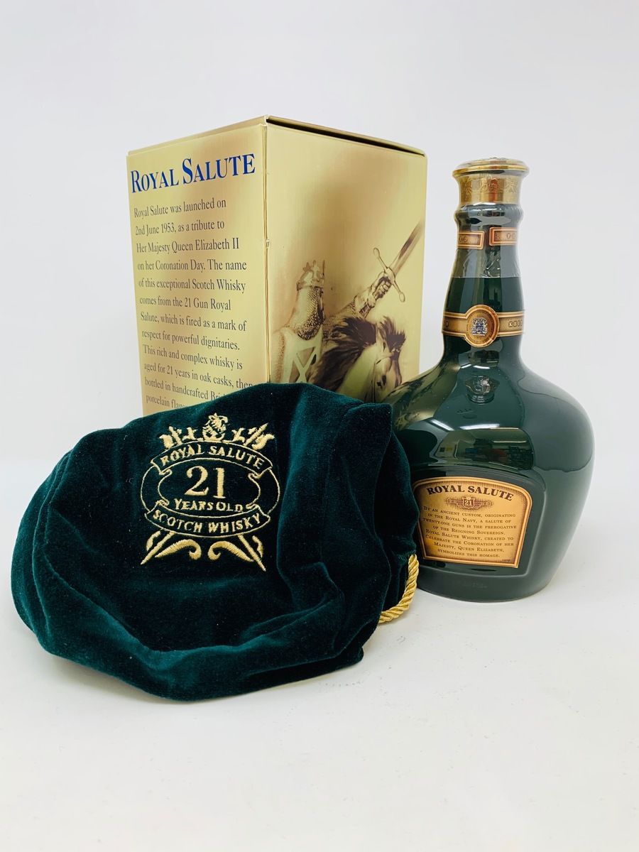 CHIVAS 21 YEAR OLD ROYAL SALUTE EMERALD FLAGON