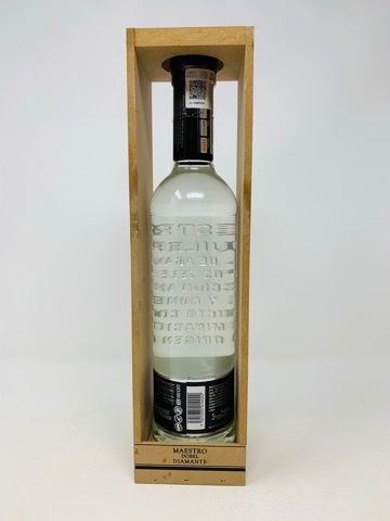 MAESTRO DOBEL DIAMANTE TEQUILA REPOSADO